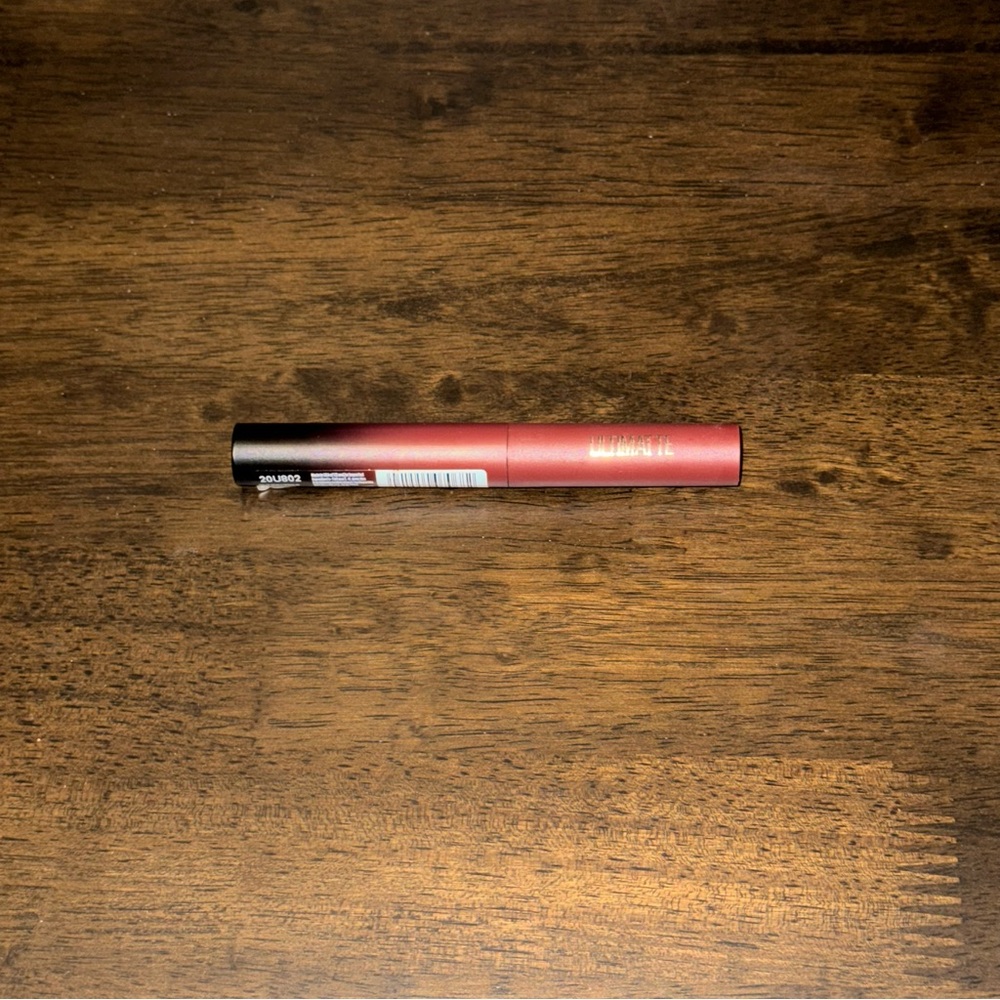 Maybelline Ultimatte Slim Lipstick